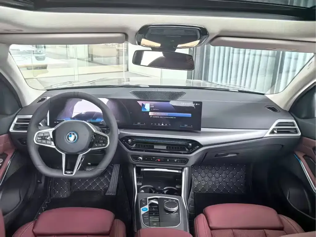 BMW i3 2026 из CN, фото 4