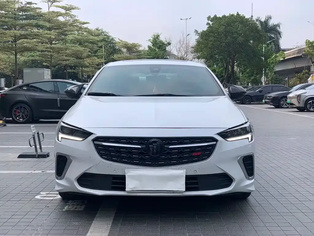 Buick Regal — фото 7
