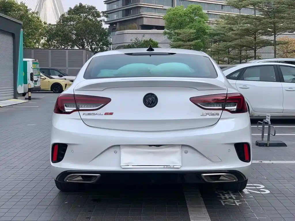 Buick Regal — фото 4