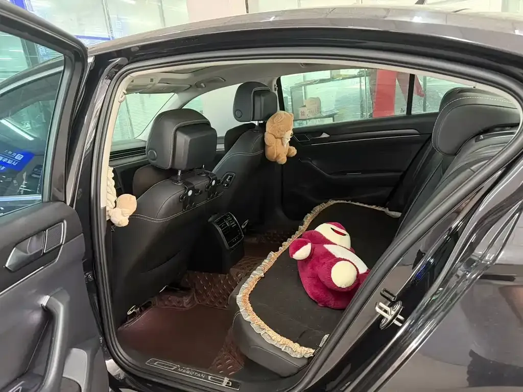 Volkswagen Magotan 2022 из CN, фото 2