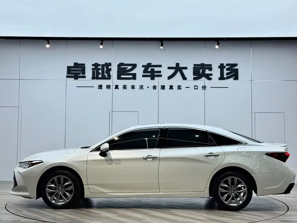 Toyota Avalon 2021 из CN, фото 4