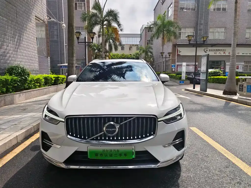 Volvo XC60 PHEV 2024 из CN, фото 8