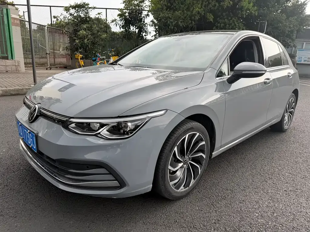 Volkswagen Golf 2022 из CN, фото 1