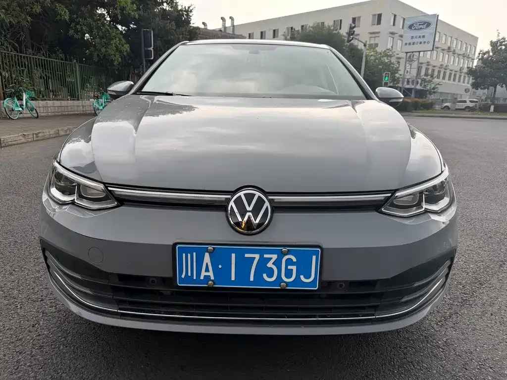 Volkswagen Golf 2022 из CN, фото 8