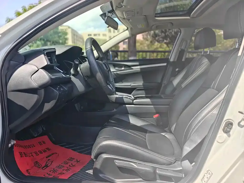 Honda Civic 2021 из CN, фото 4