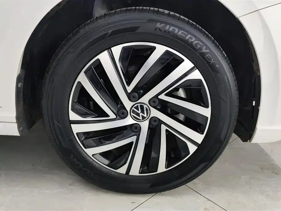 Volkswagen Lavida 2022 из CN, фото 9