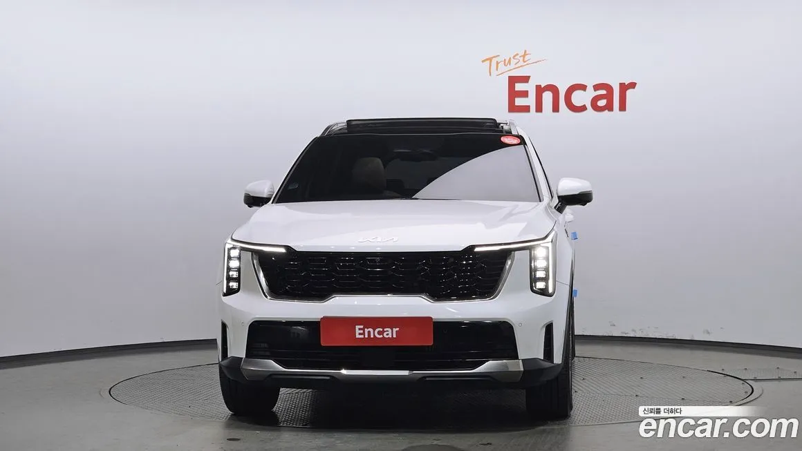 Kia Sorento — фото 5