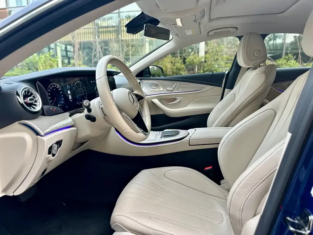 Mercedes-Benz CLS — фото 4