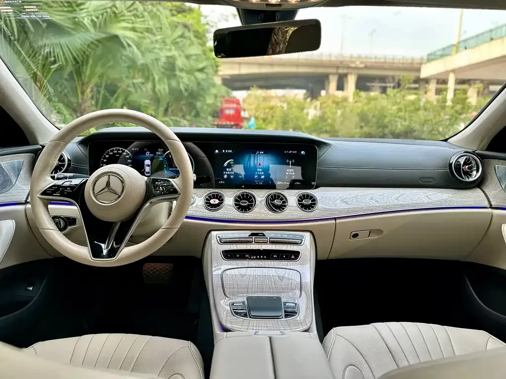 Mercedes-Benz CLS — фото 3
