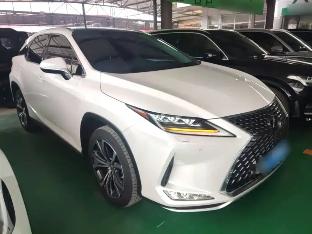 Lexus RX — фото 6