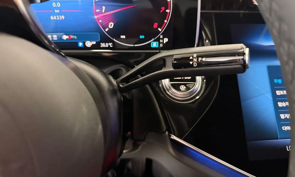 Mercedes-Benz E-Class 2024 из KR, фото 4