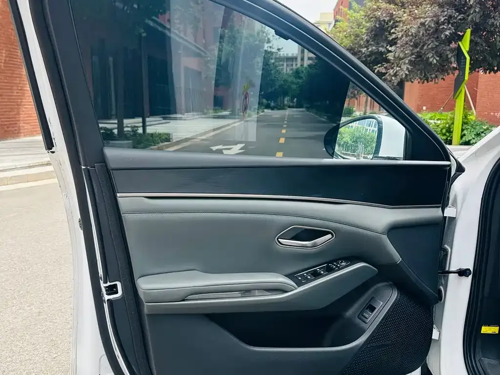 BYD Qin L 2024 из CN, фото 3