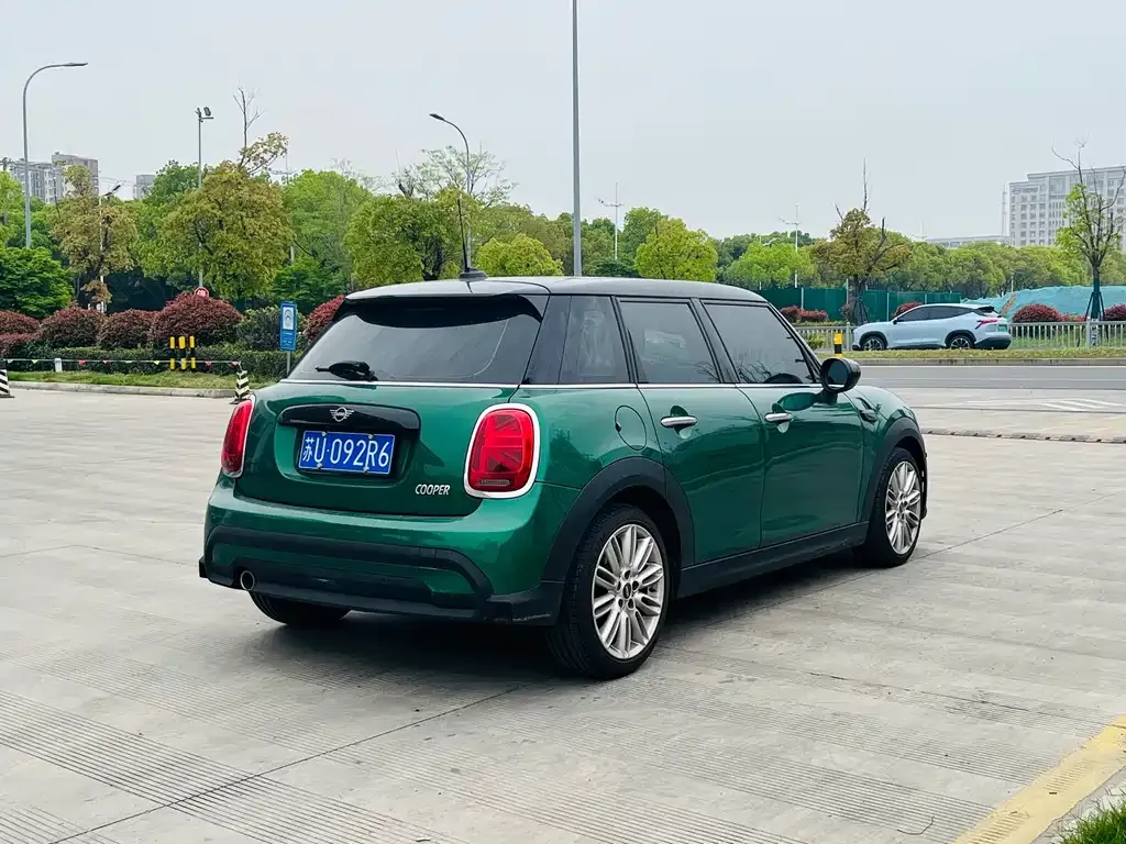 MINI Cooper (3-door) — фото 10
