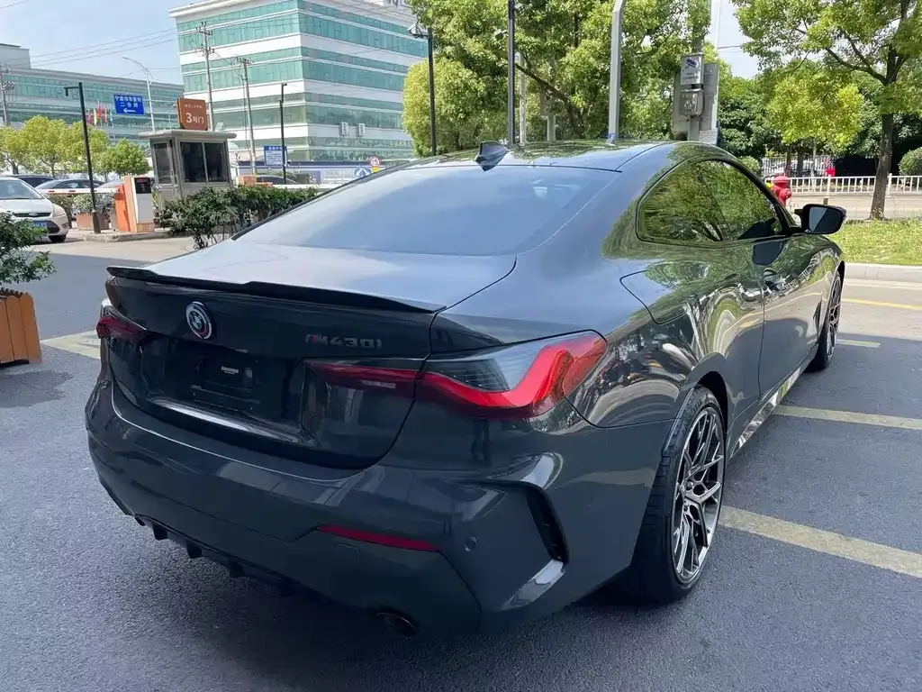 BMW 4 Series 2023 из CN, фото 4