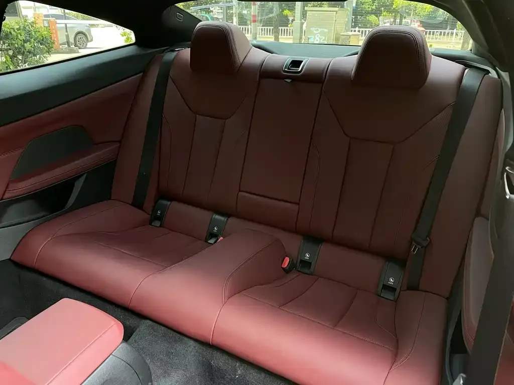 BMW 4 Series 2023 из CN, фото 3