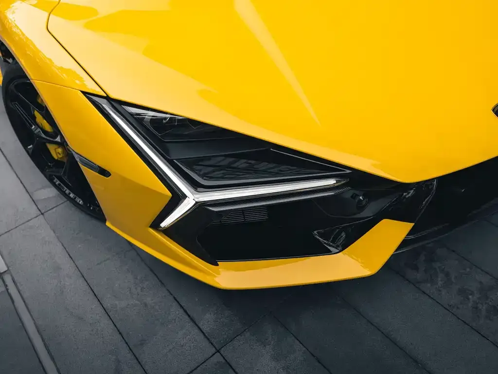 Lamborghini Revuelto 2026 из CN, фото 9