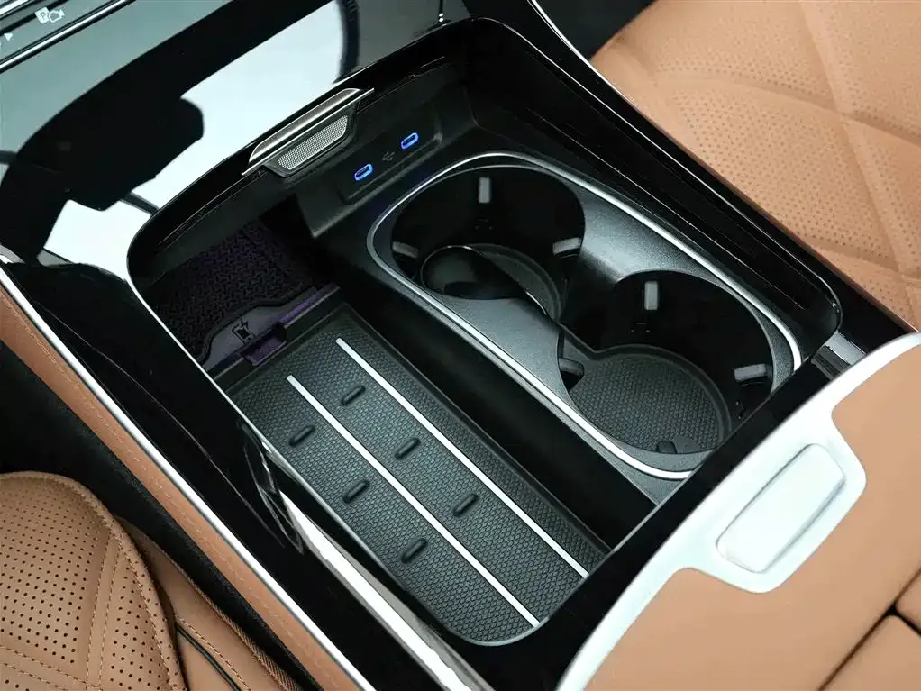 Mercedes-Benz S-Class 2025 из CN, фото 2