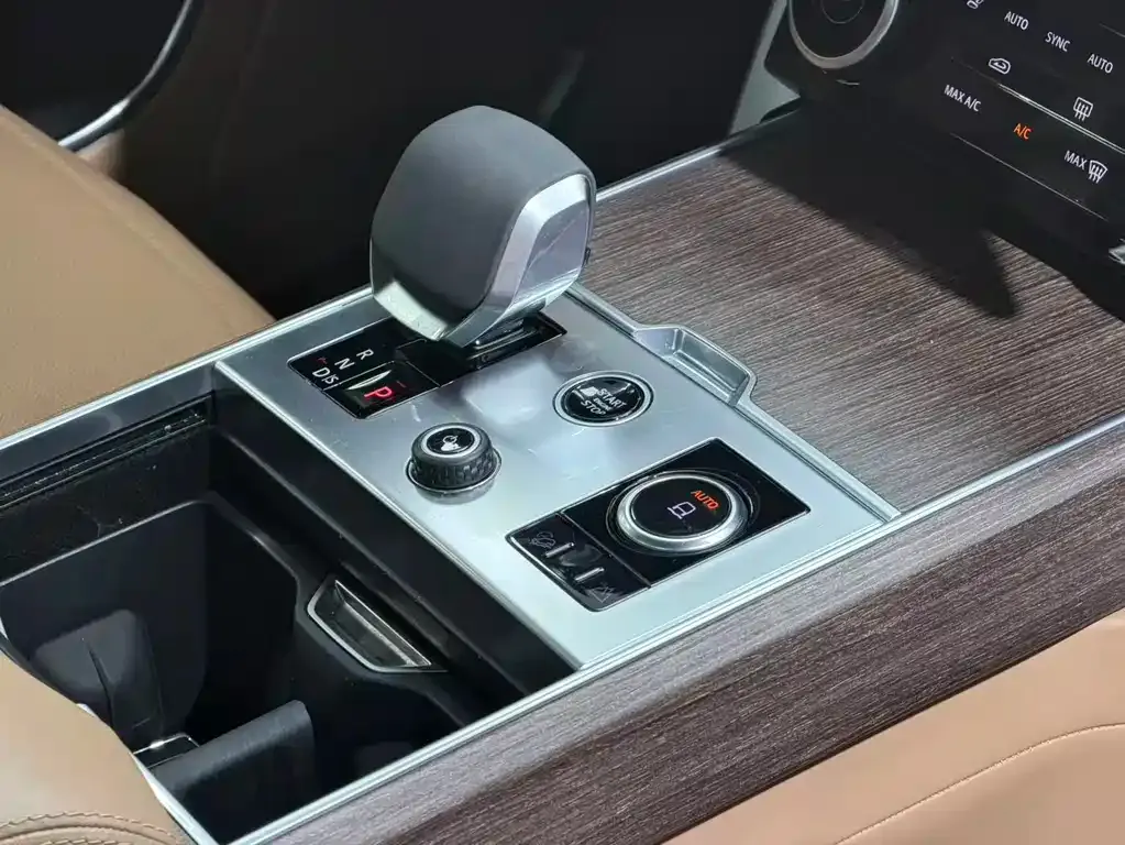 Land Rover Range Rover 2023 из CN, фото 10