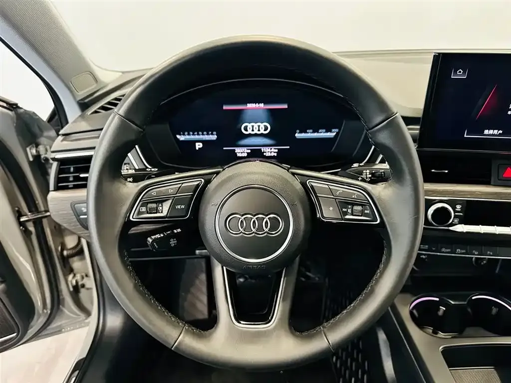 Audi A4 (Import) 2023 из CN, фото 4
