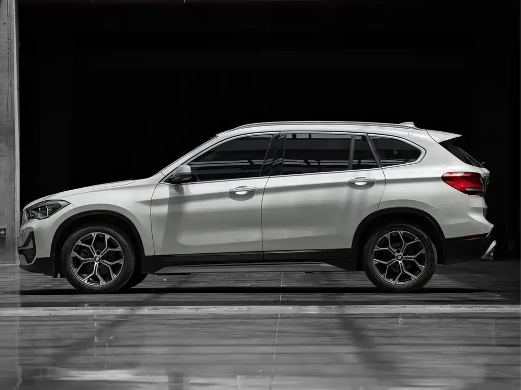 BMW X1 — фото 3