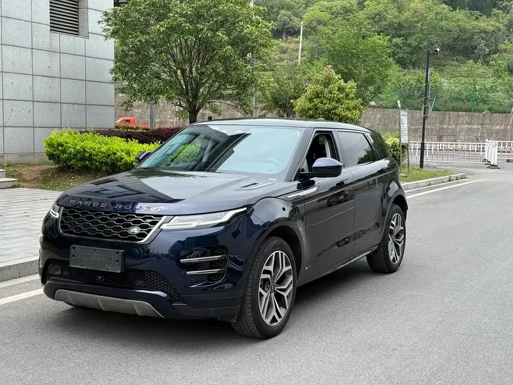Land Rover Evoque — фото 1