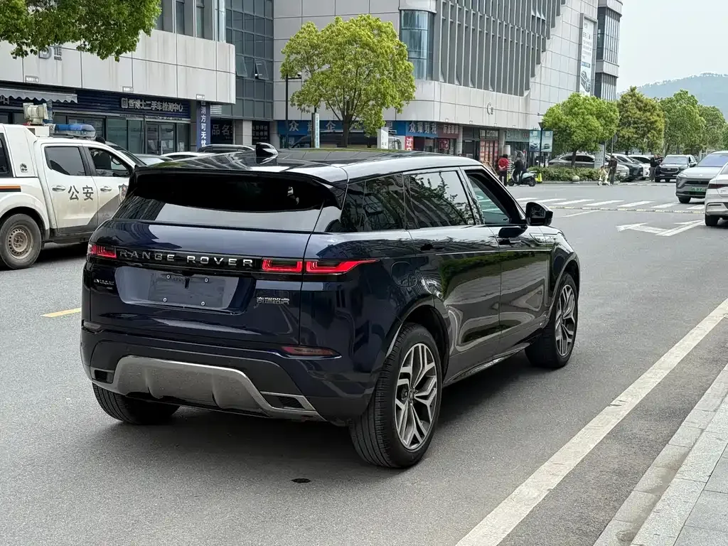 Land Rover Evoque — фото 5