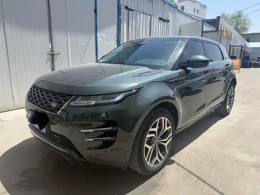 Land Rover Evoque — фото 1