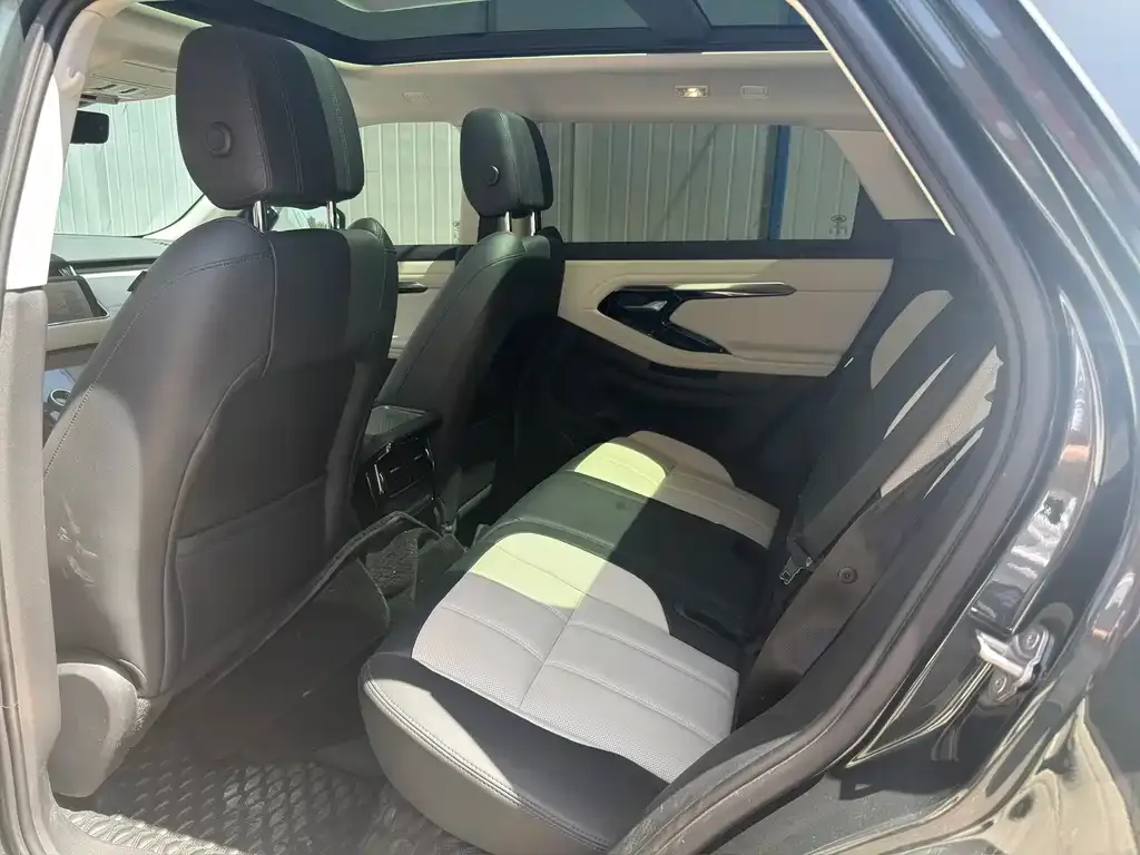 Land Rover Evoque — фото 2