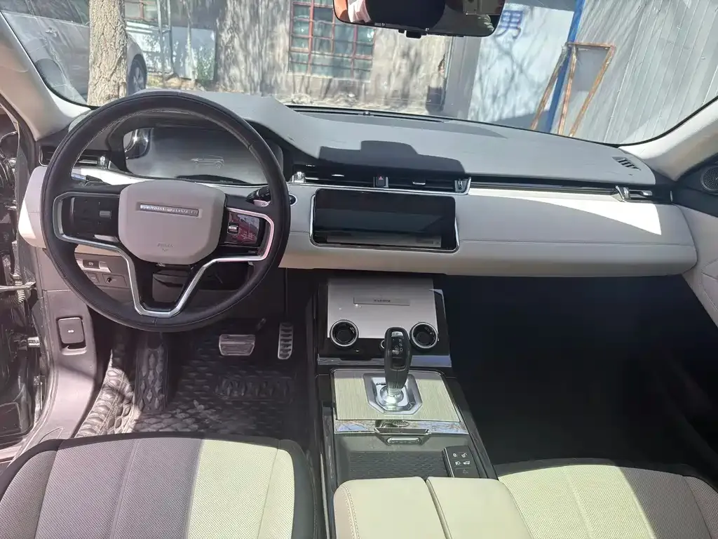 Land Rover Evoque — фото 4