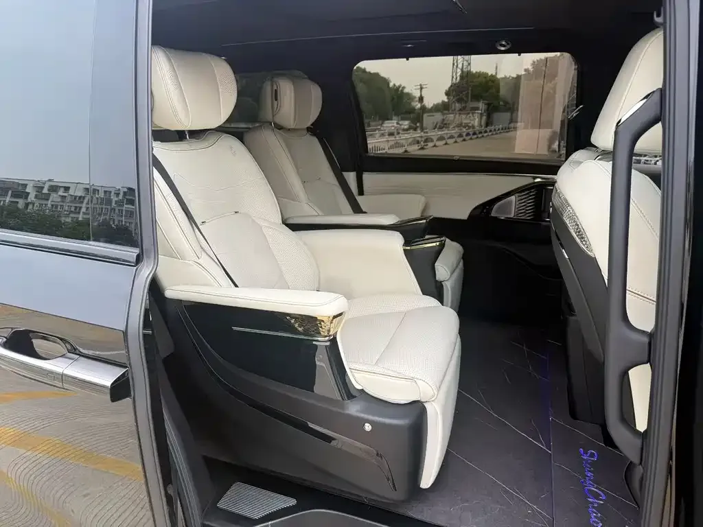 GAC Motor Trumpchi M8 2023 из CN, фото 2