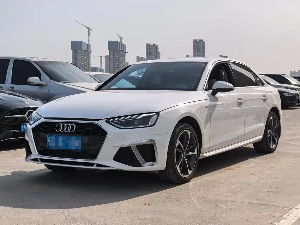 Audi A4L 2025 из CN, фото 1