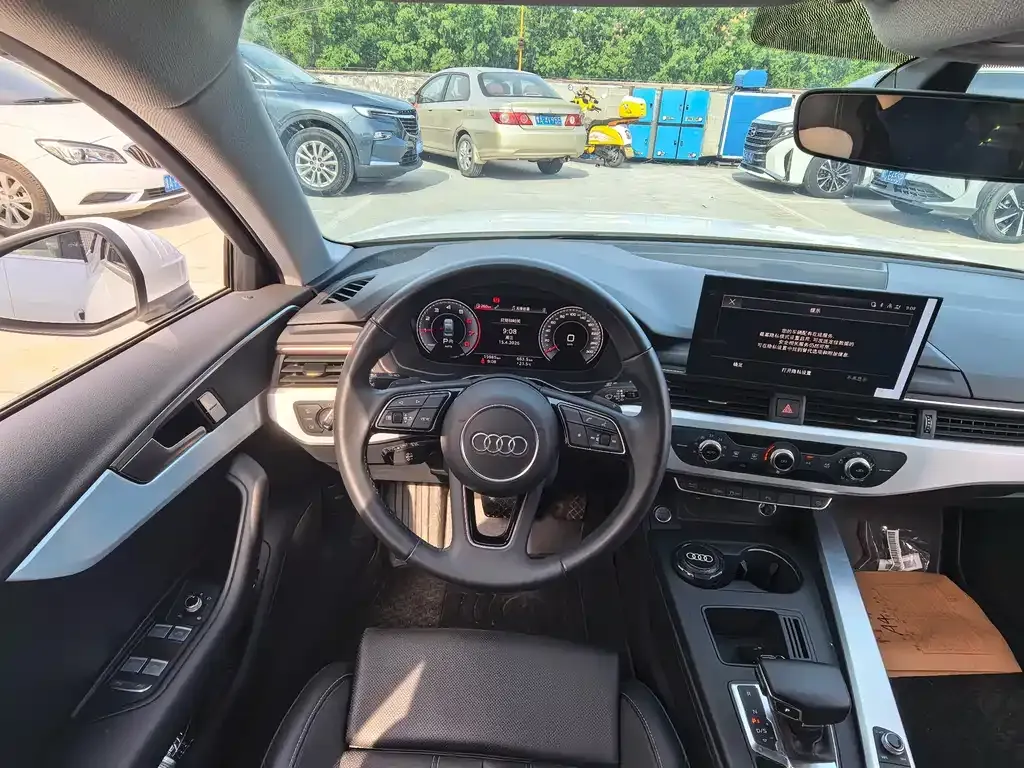 Audi A4L 2025 из CN, фото 8