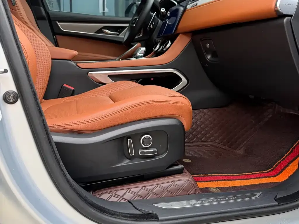 Jaguar F-PACE 2021 из CN, фото 3