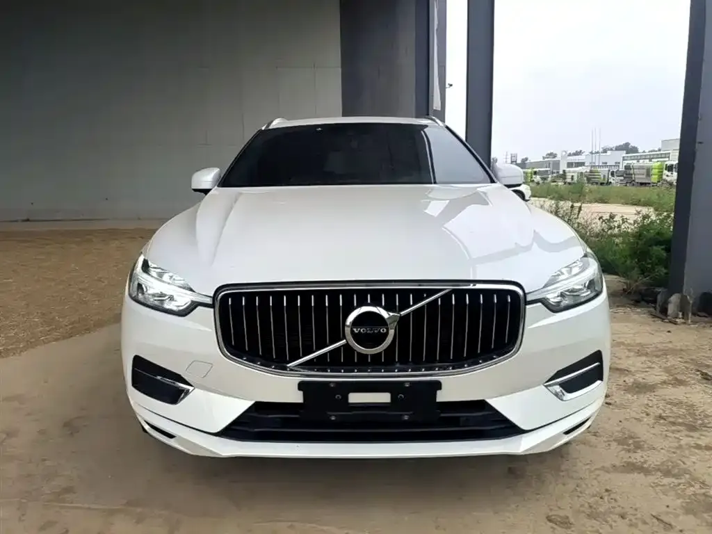 Volvo XC60 2021 из CN, фото 5
