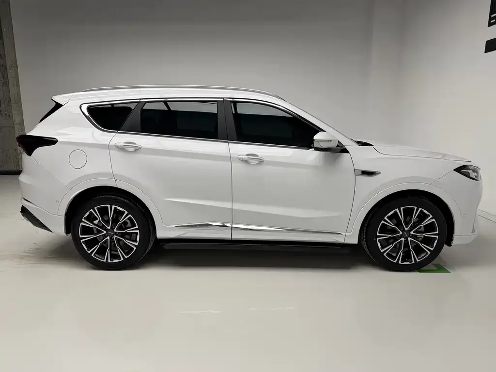 Jetour X70 PLUS — фото 10