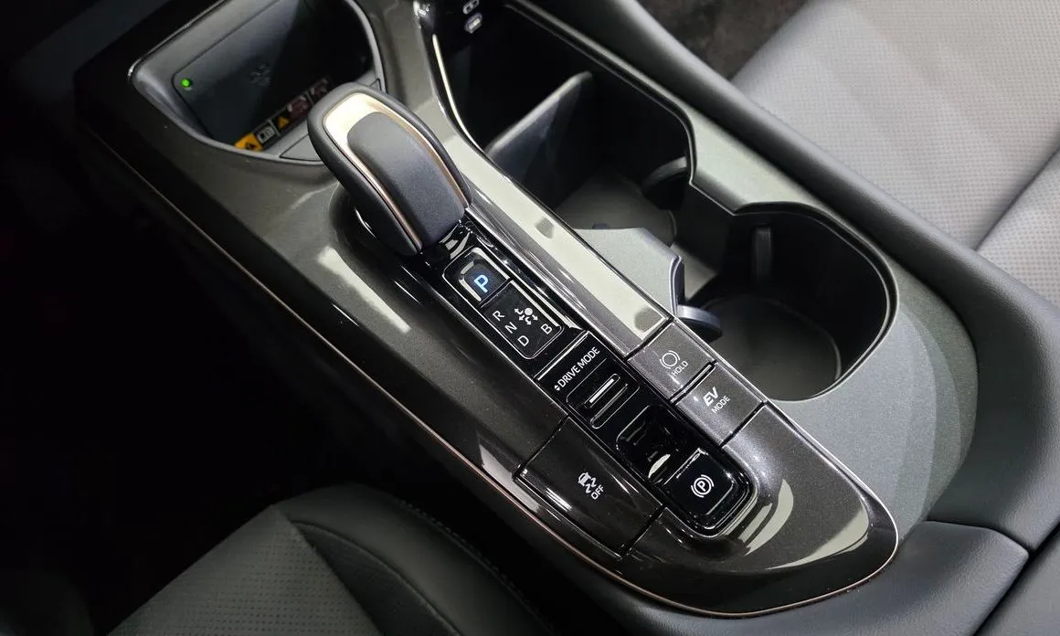 Toyota Crown 2025 из KR, фото 4