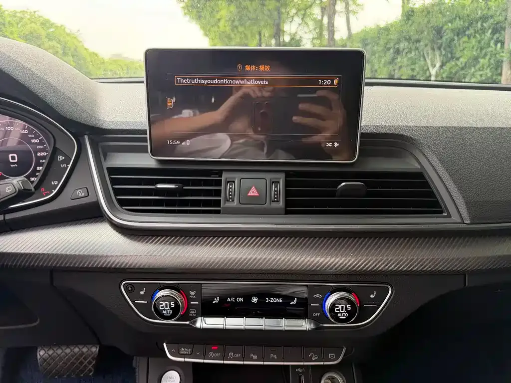 Audi Q5L 2021 из CN, фото 8