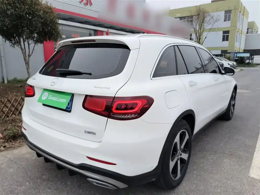 Mercedes-Benz GLC — фото 6