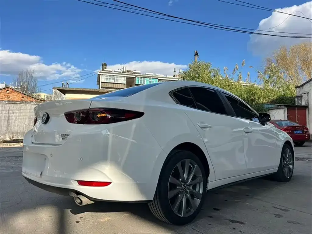 Mazda 3 Axela 2024 из CN, фото 10