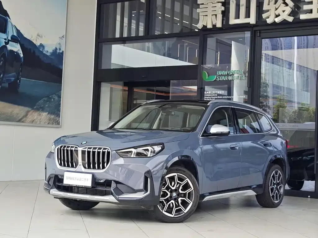 BMW X1 — фото 1