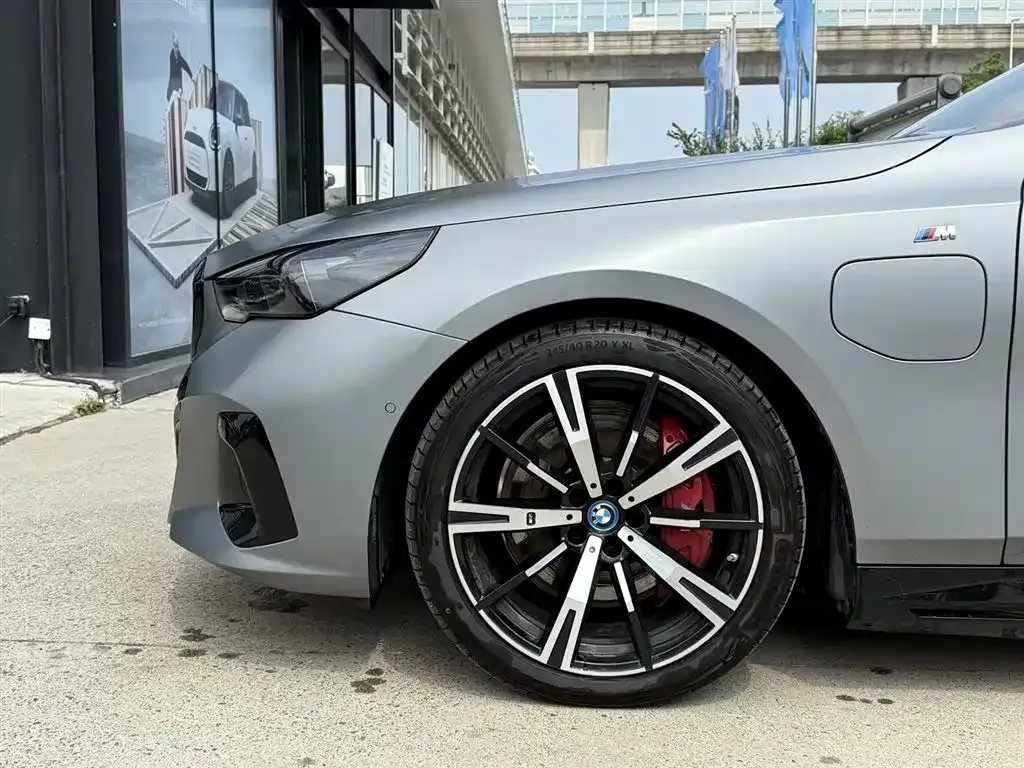 BMW i5 M60 2025 из CN, фото 6