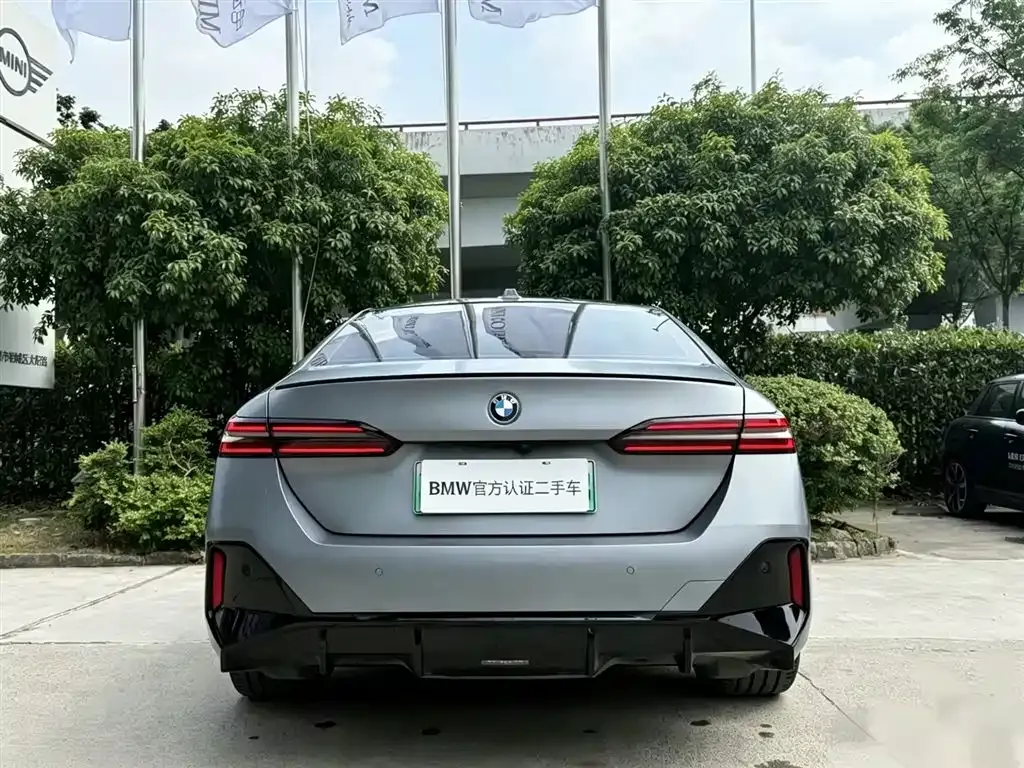 BMW i5 M60 2025 из CN, фото 9