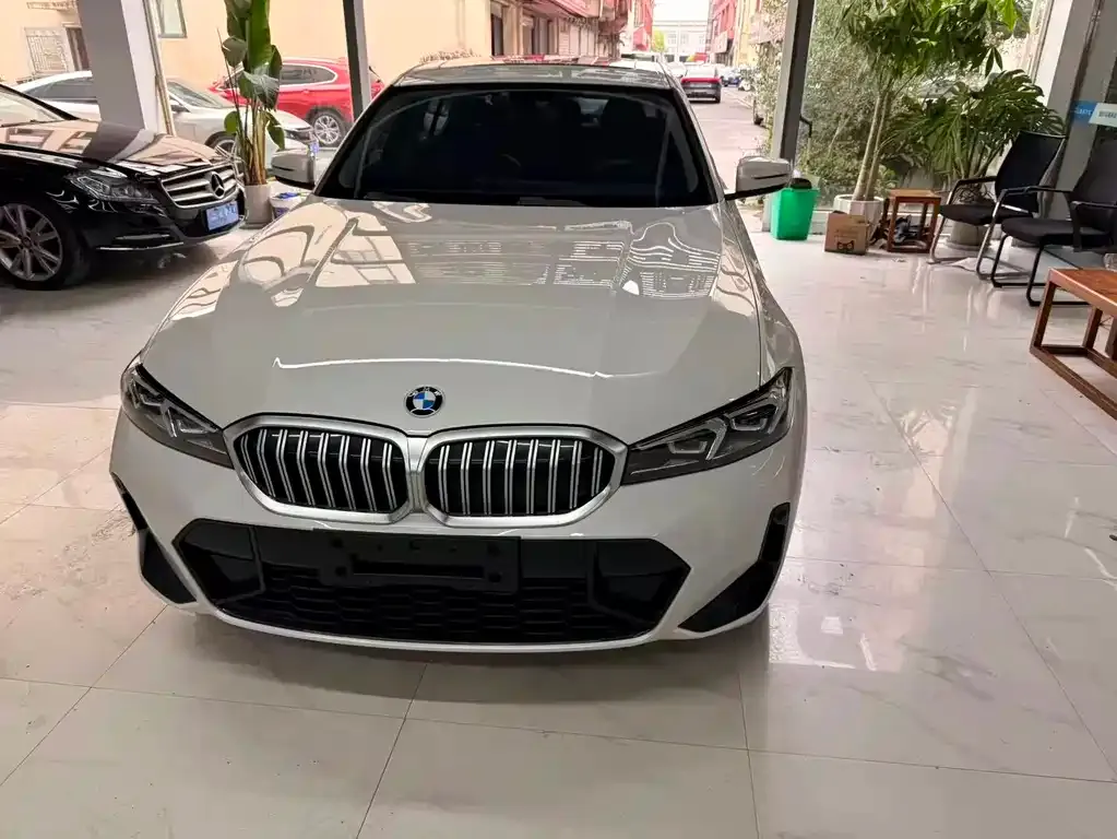 BMW 3 Series — фото 1