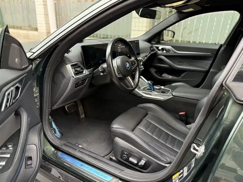 BMW i4 2022 из CN, фото 3