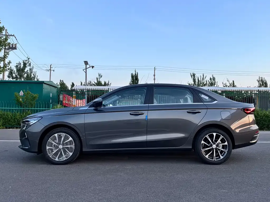 Geely Emgrand 2026 из CN, фото 7