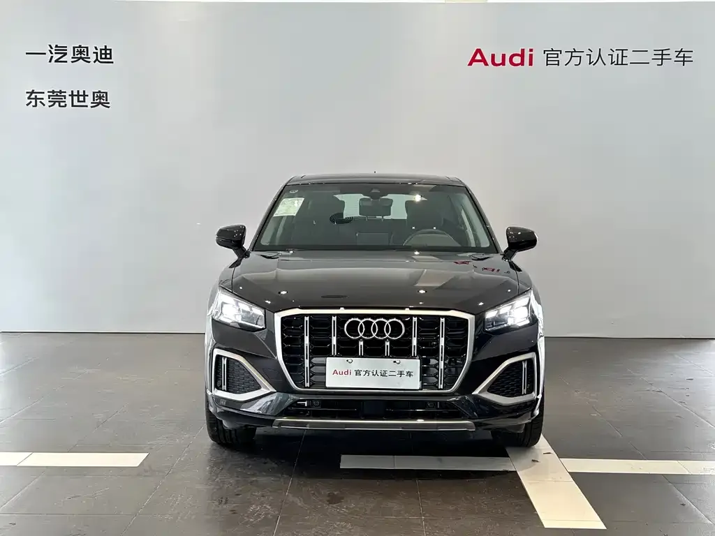 Audi Q2L 2023 из CN, фото 3