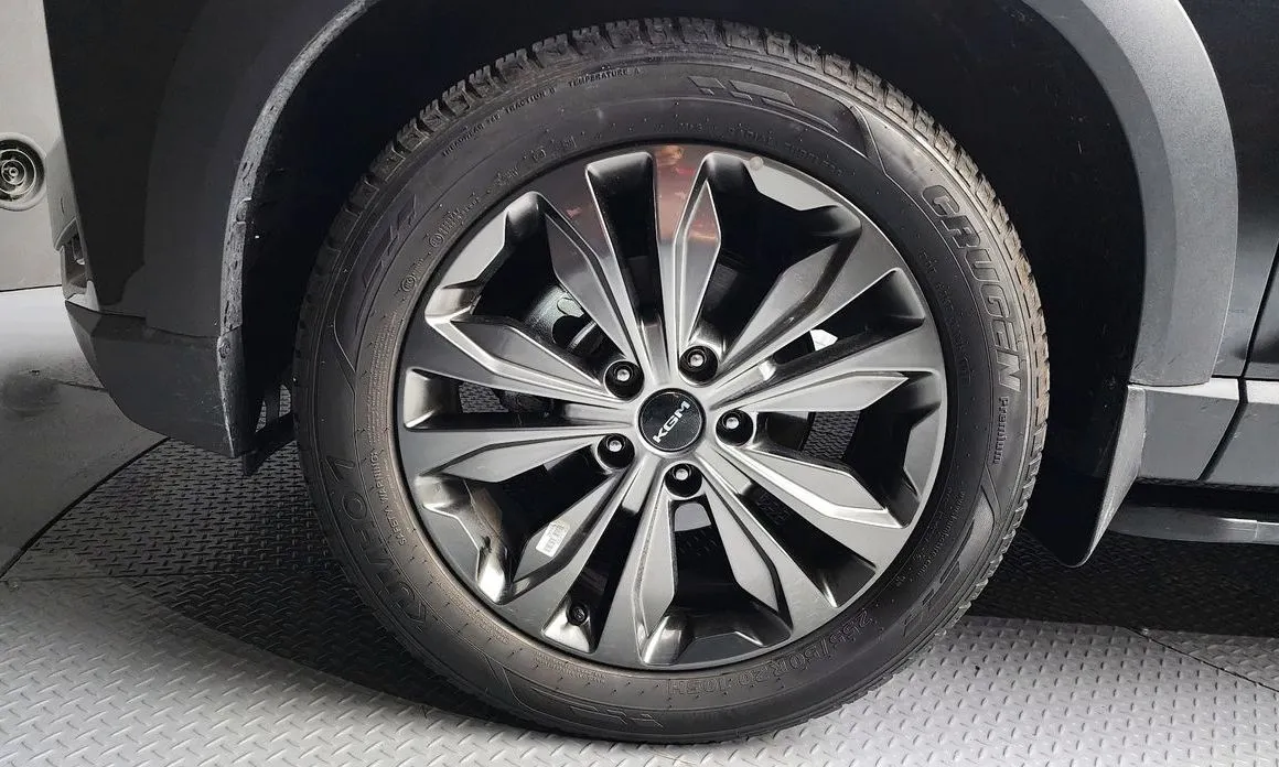 KG Mobility (Ssangyong) Rexton 2025 из KR, фото 2