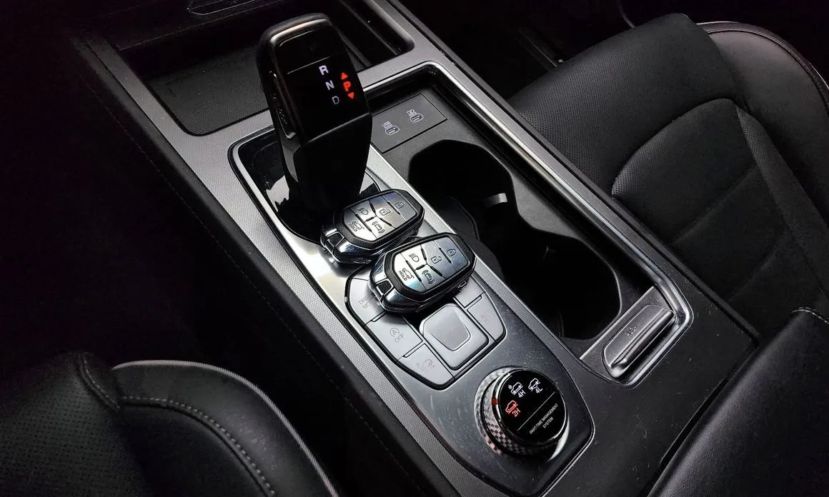 KG Mobility (Ssangyong) Rexton 2025 из KR, фото 7
