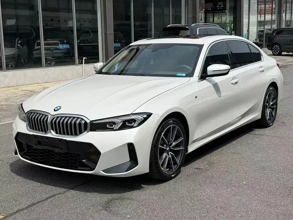 BMW 3 Series — фото 1