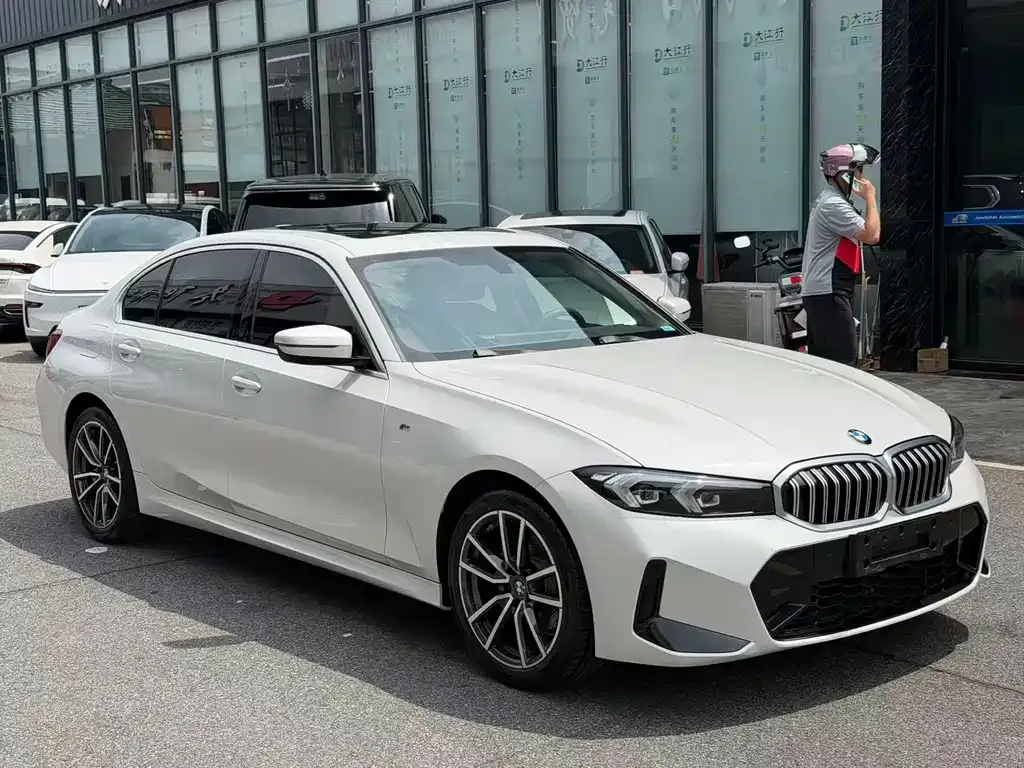 BMW 3 Series — фото 10